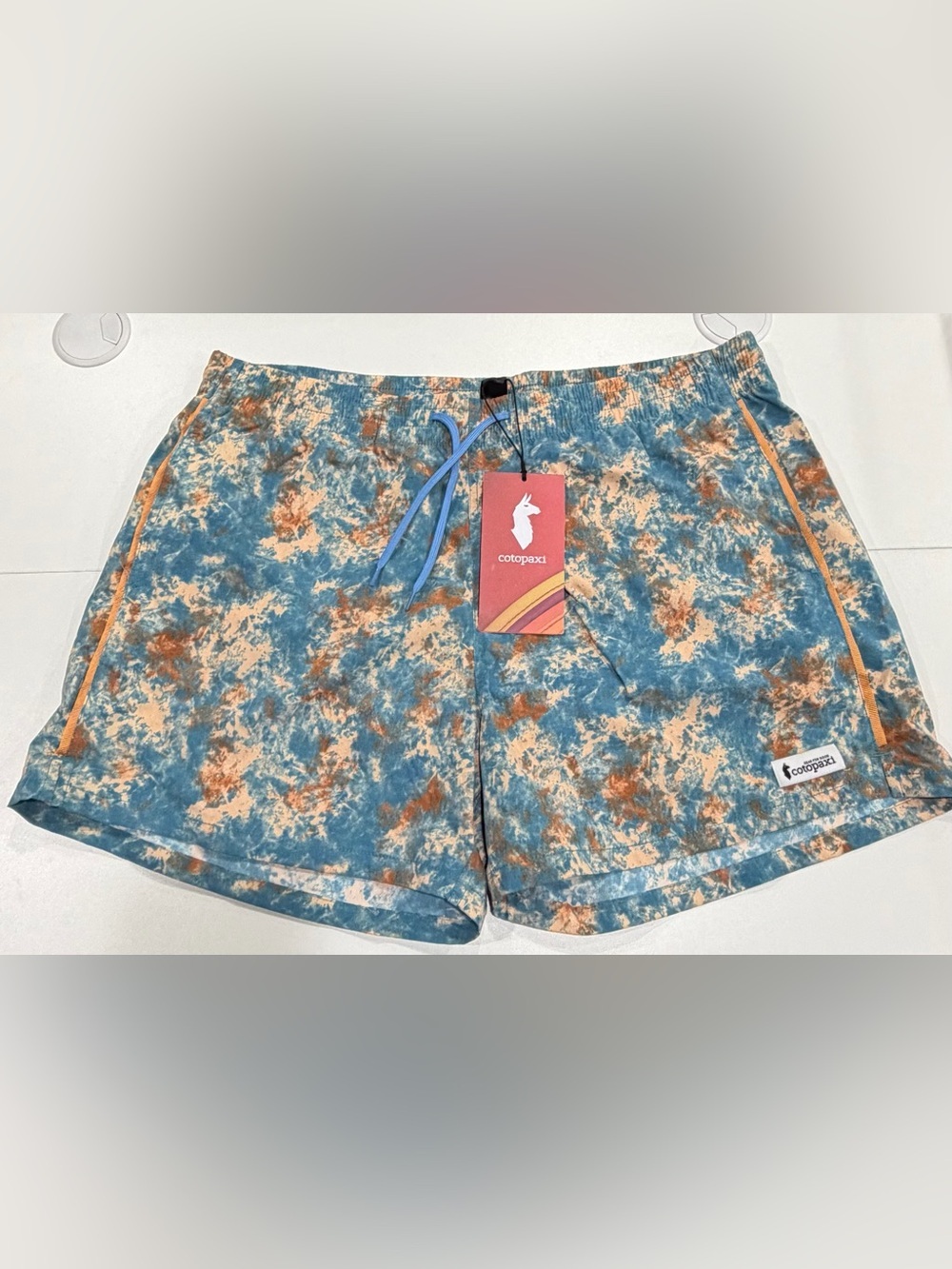 Cotopaxi Men's XL Brinco Shorts 5 inch inseam Blue Orange Pattern NWT Lined